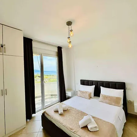 Apartment Ell