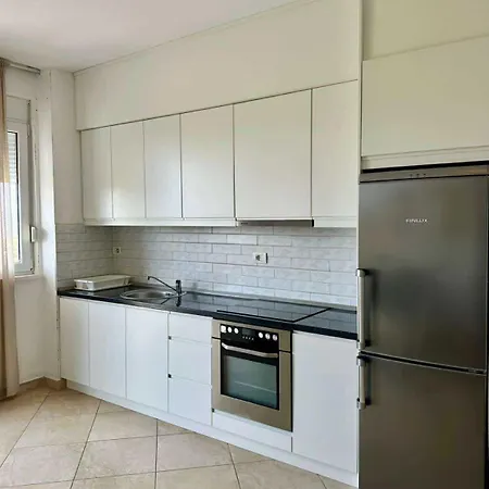 Apartment Ell